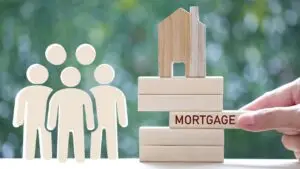 Read more about the article How Many People Can Be on a Mortgage Loan?